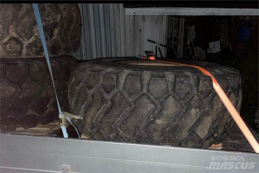 Volvo L120C Wheel Loaders