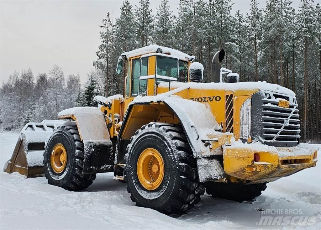 Volvo L220E Wheel Loaders