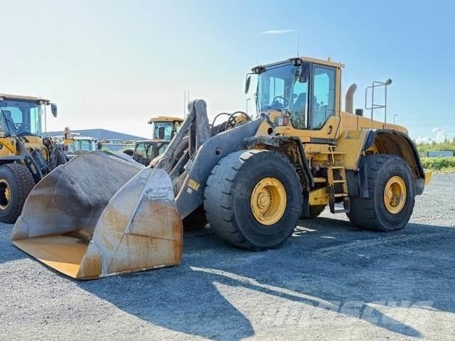 Volvo L220F Wheel Loaders