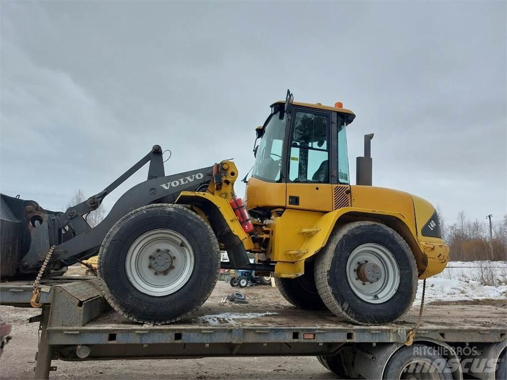 Volvo L40 Wheel Loaders
