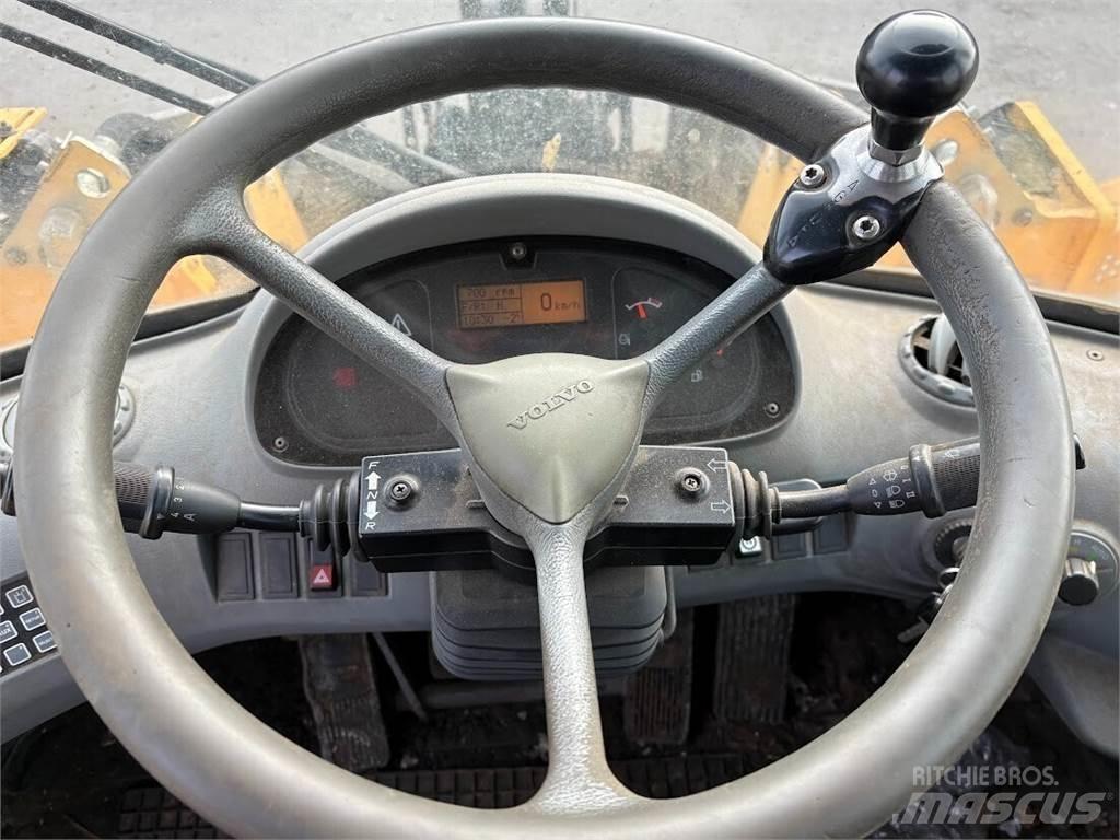 Volvo L90E Wheel Loaders