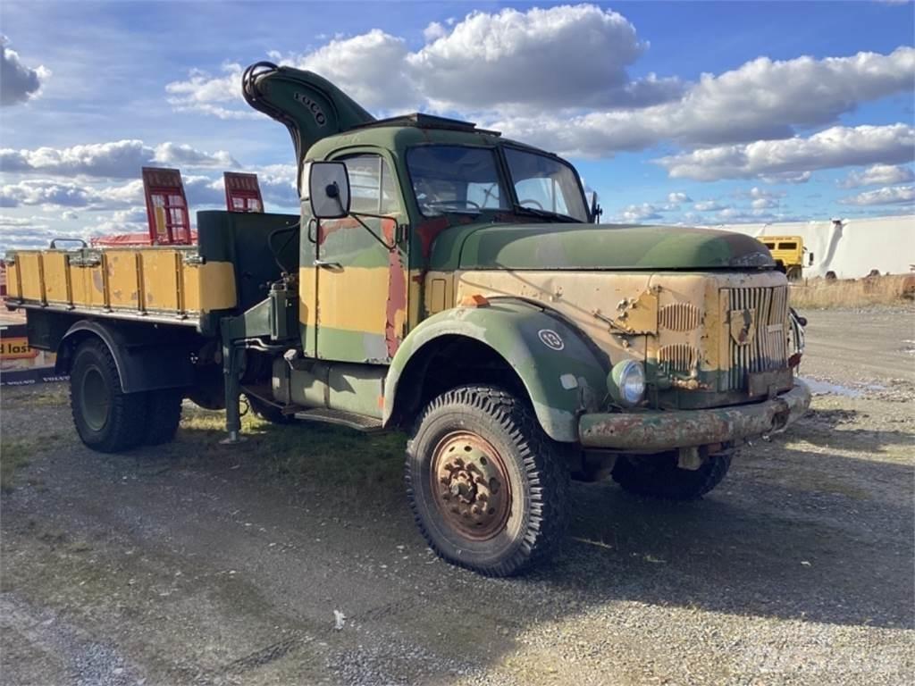 Volvo N 86 Flatbed Trucks