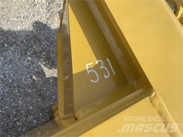 CAT D8 Rippers