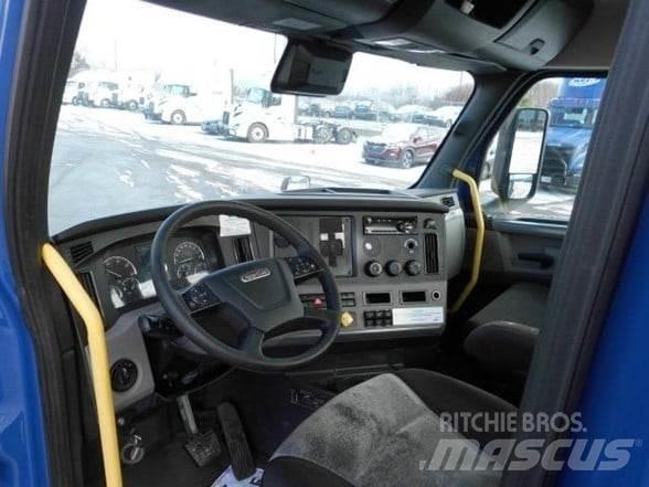 Freightliner CASCADIA 116 Conventional Trucks / Tractor Trucks