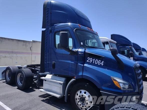 Freightliner CASCADIA 116 Conventional Trucks / Tractor Trucks