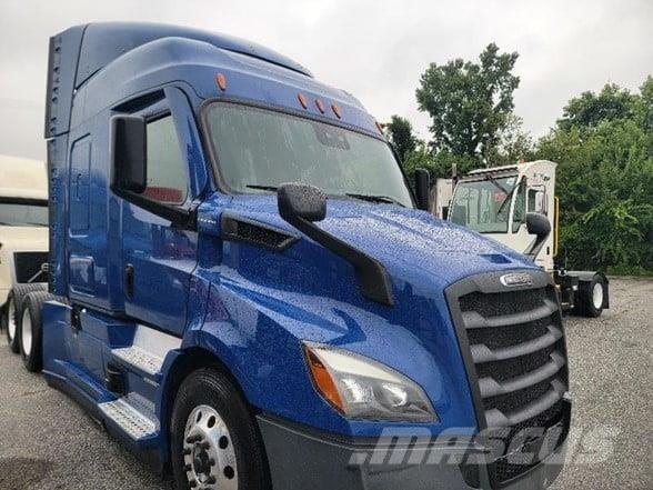 Freightliner CASCADIA 116 Conventional Trucks / Tractor Trucks