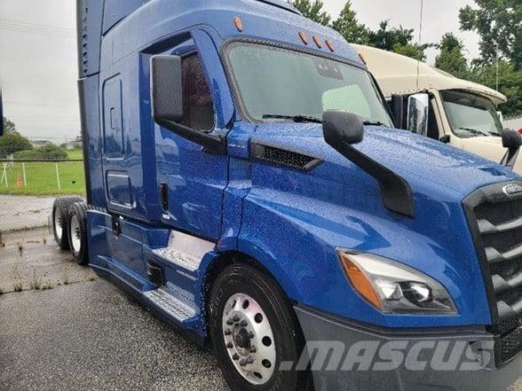 Freightliner CASCADIA 116 Conventional Trucks / Tractor Trucks