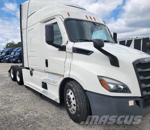 Freightliner CASCADIA 116 Conventional Trucks / Tractor Trucks