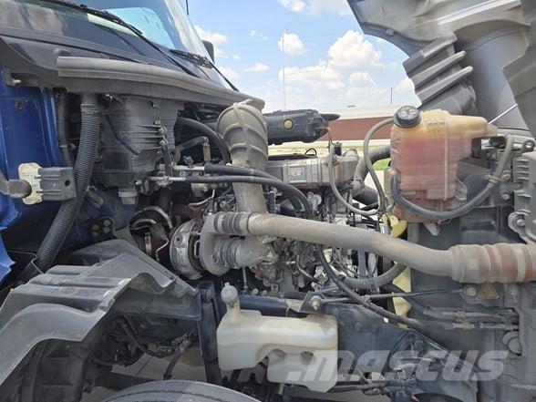 International LT Conventional Trucks / Tractor Trucks
