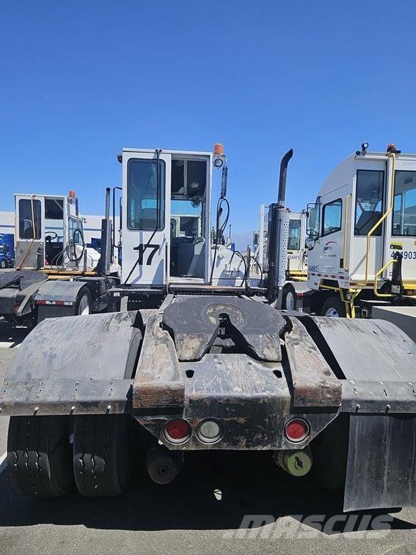 Kalmar OTTAWA 4X2 OFF-ROAD Shunt Trucks