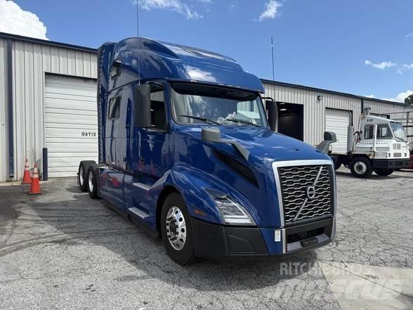Volvo VNL64T860 Conventional Trucks / Tractor Trucks