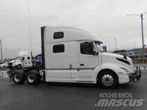 Volvo VNL64T860 Conventional Trucks / Tractor Trucks