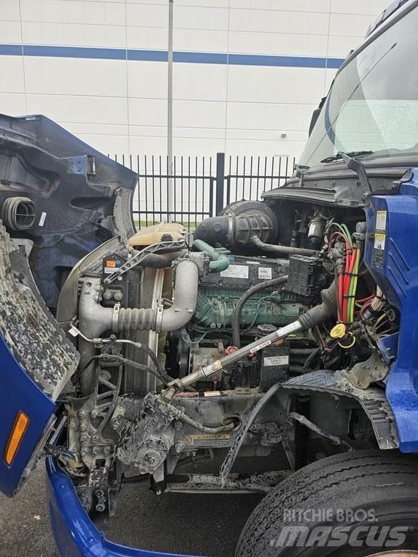Volvo VNR64T300 Conventional Trucks / Tractor Trucks