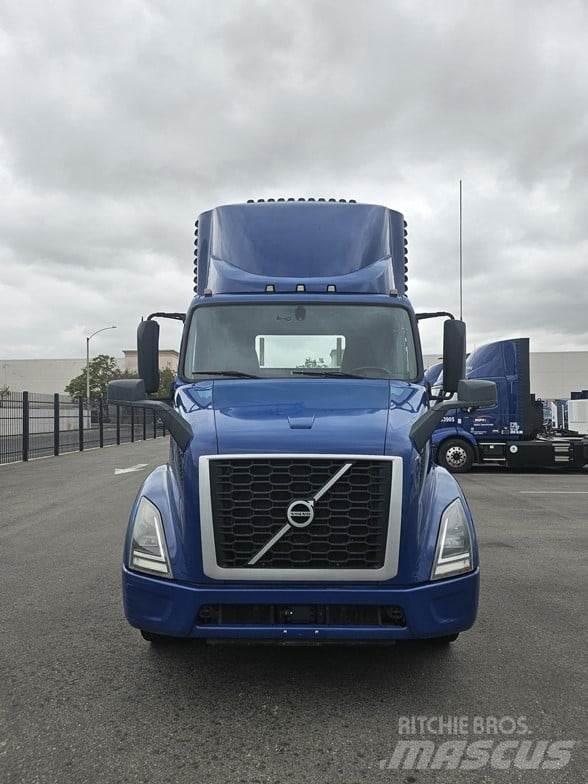 Volvo VNR64T300 Conventional Trucks / Tractor Trucks