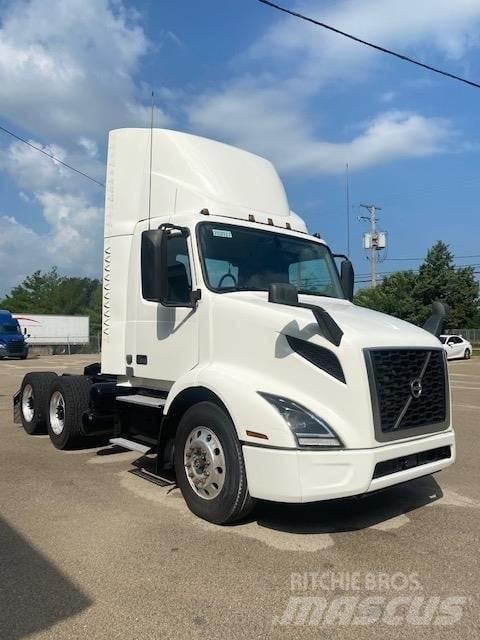 Volvo VNR64T300 Conventional Trucks / Tractor Trucks
