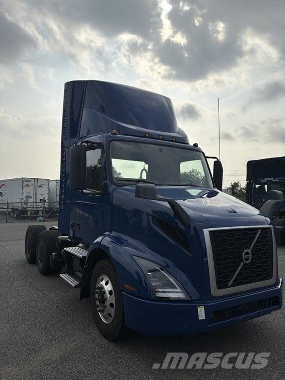 Volvo VNR64T300 Conventional Trucks / Tractor Trucks