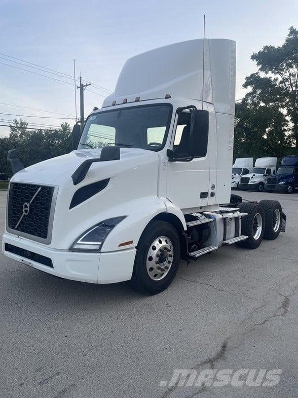 Volvo VNR64T300 Conventional Trucks / Tractor Trucks