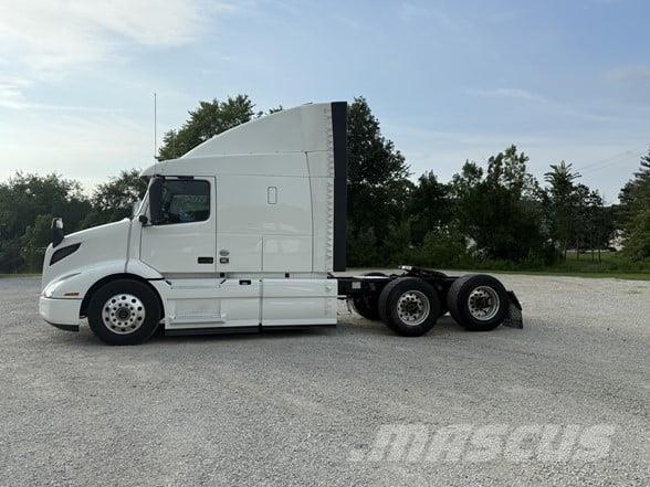 Volvo VNR64T640 Conventional Trucks / Tractor Trucks