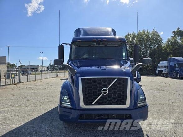 Volvo VNR64T640 Conventional Trucks / Tractor Trucks