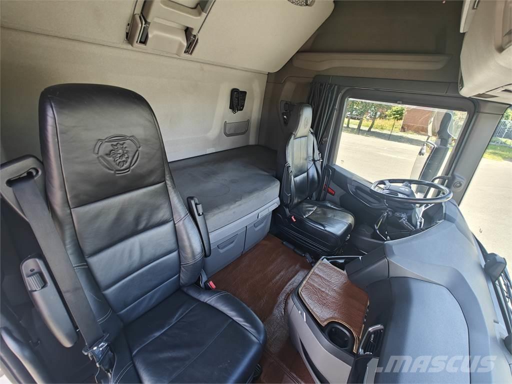Scania R540 Conventional Trucks / Tractor Trucks