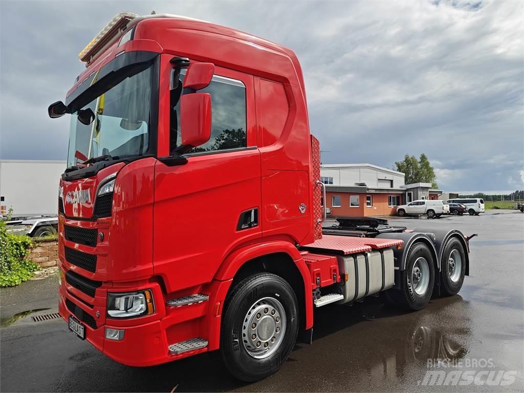 Scania R580 Conventional Trucks / Tractor Trucks