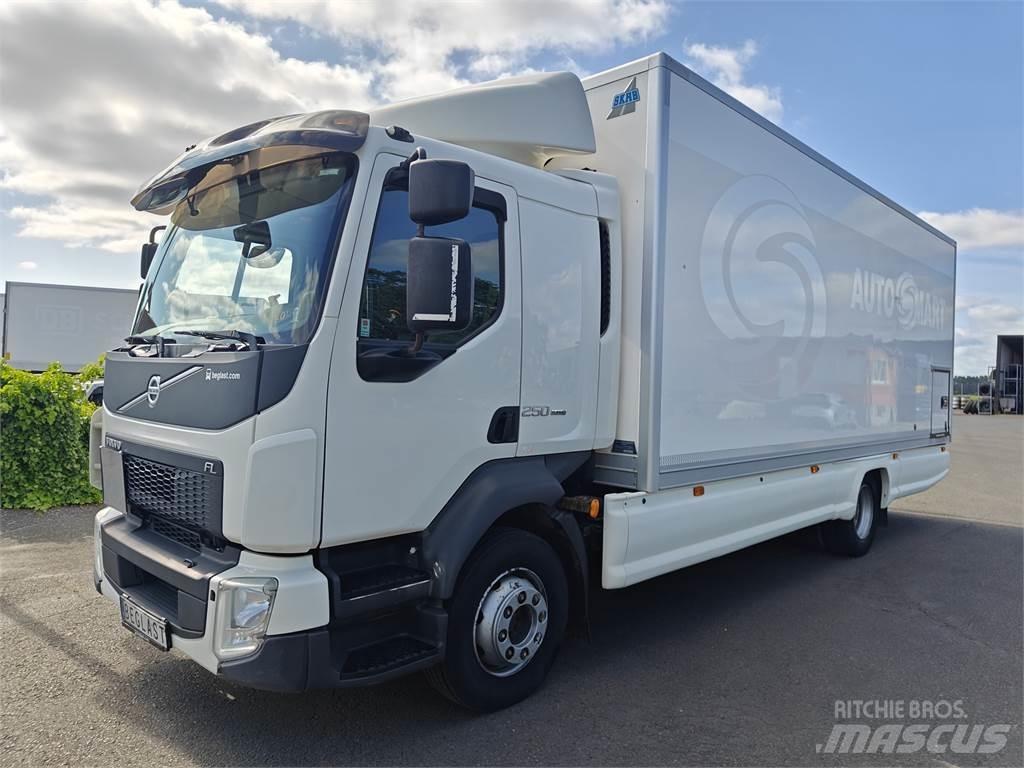 Volvo FL250 Box trucks