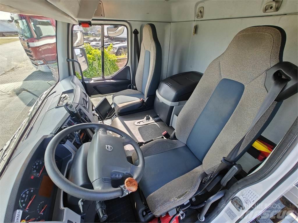 Volvo FL250 Box trucks
