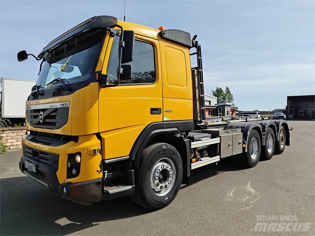 Volvo FMX460 Hook lift trucks