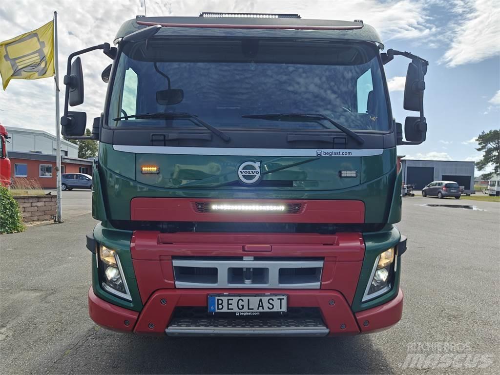 Volvo FMX460 Boom / Crane / Bucket Trucks