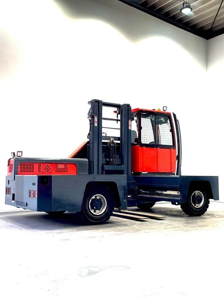 Combilift C5000FSL Side Loaders