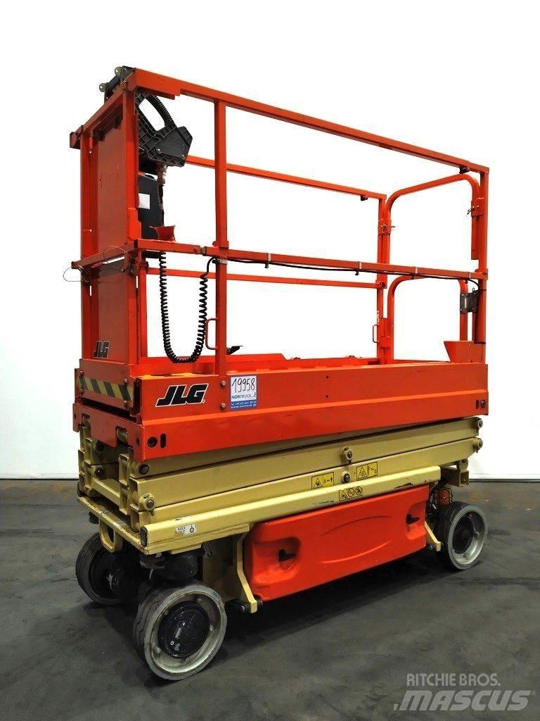 JLG 1930 ES Scissor Lifts