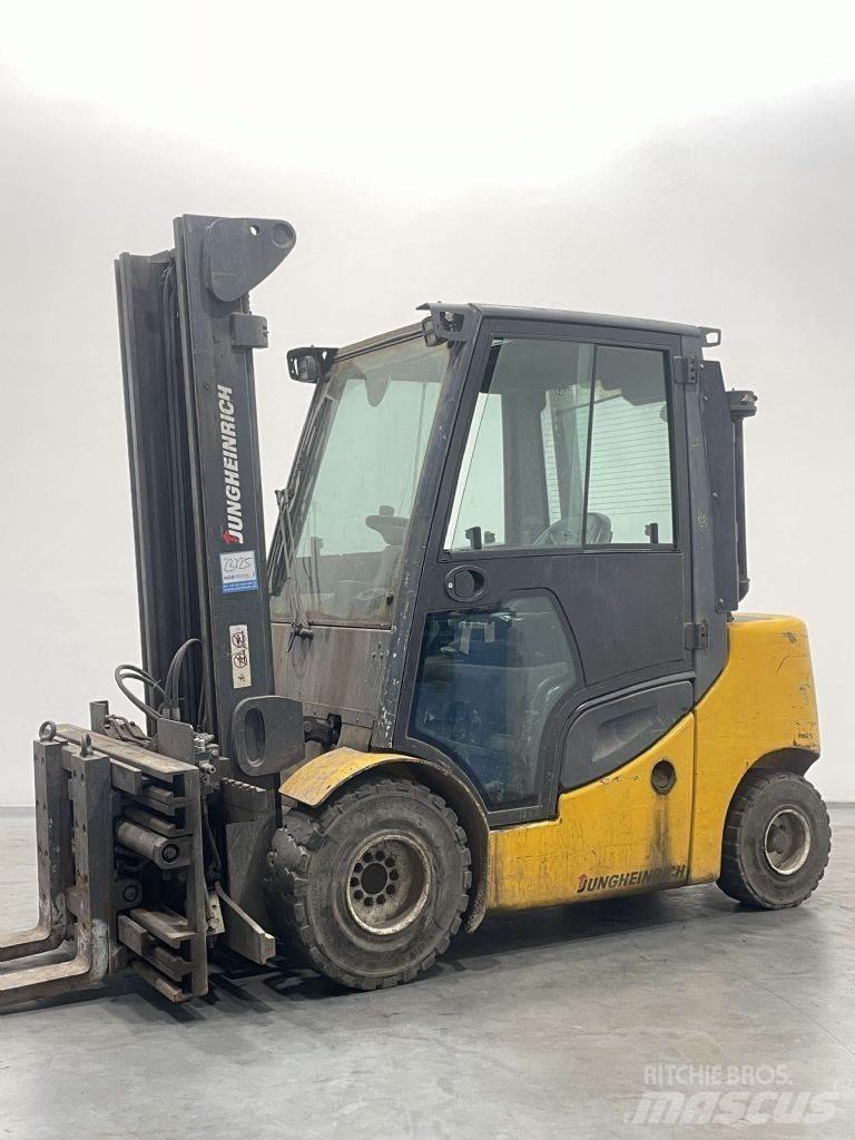 Jungheinrich DFG430S Diesel Forklifts