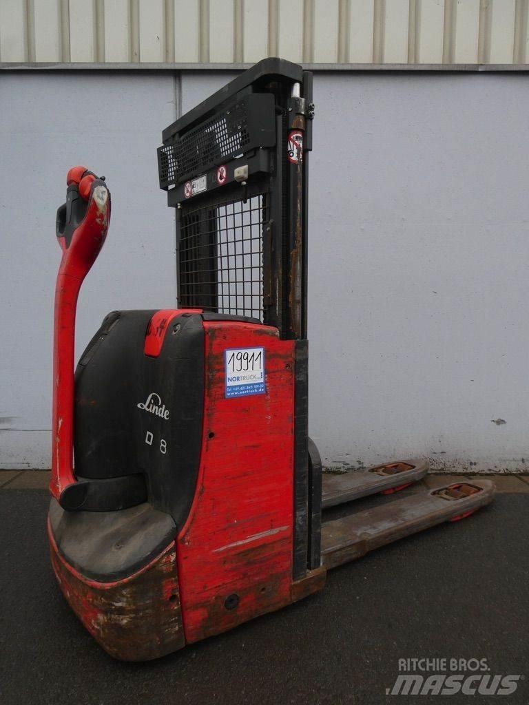 Linde D08-1160 Pedestrian stacker