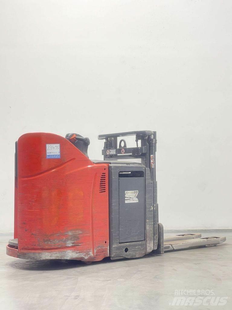 Linde D12HPSP-133 Pedestrian stacker