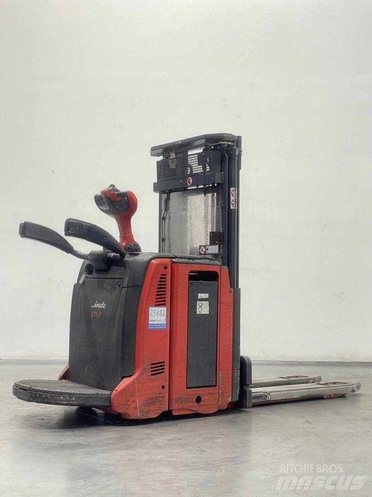 Linde D12LAP-133 Pedestrian stacker