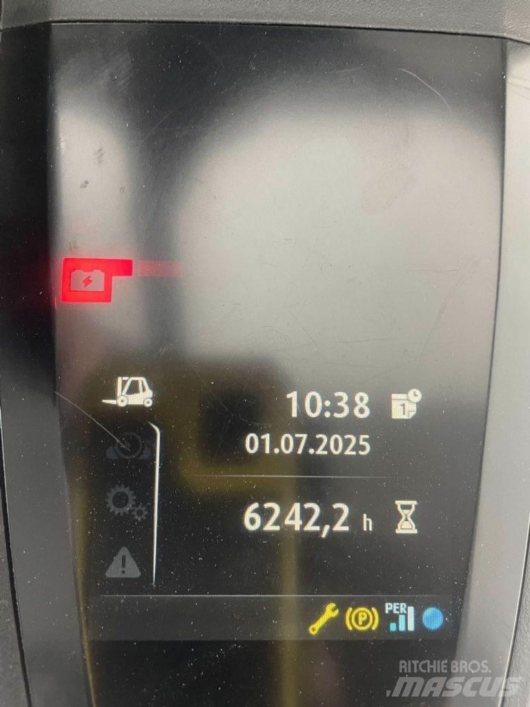Linde E18L-02-386 Electric Forklifts