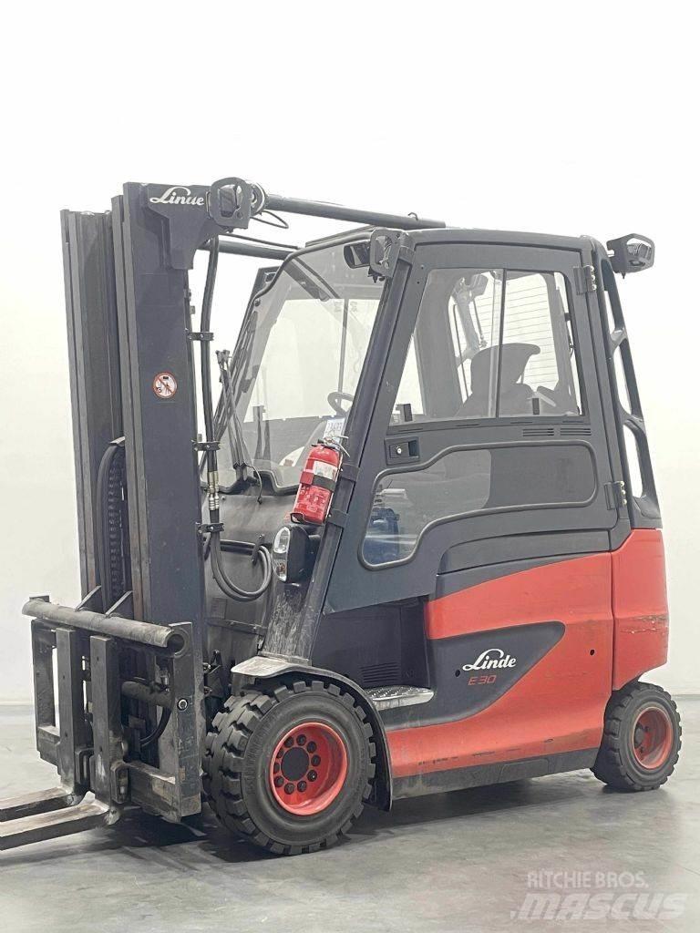 Linde E30-387 Electric Forklifts