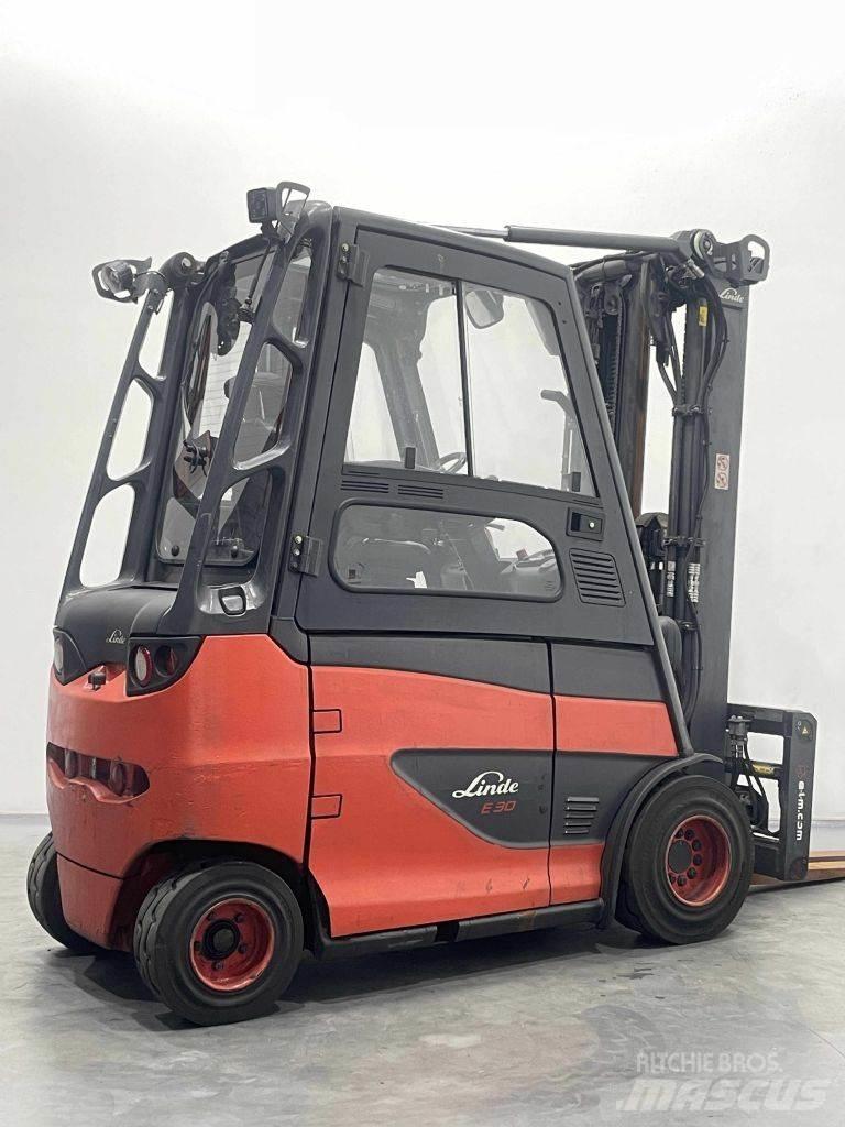 Linde E30H-01/600-387 Electric Forklifts
