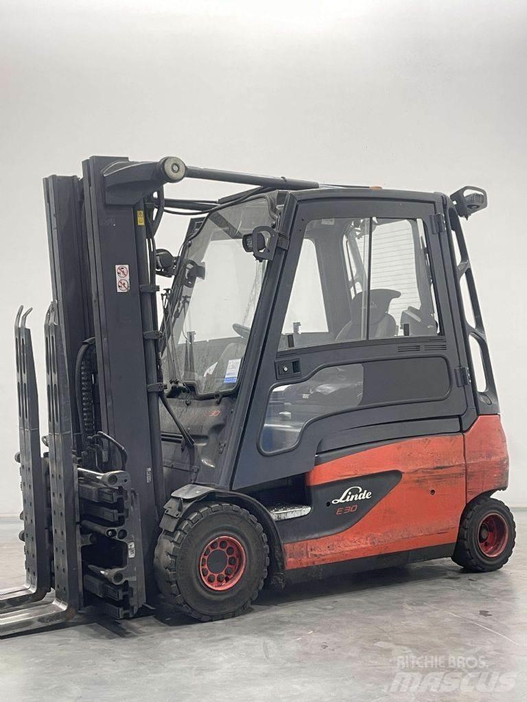 Linde E30L-01-387 Electric Forklifts