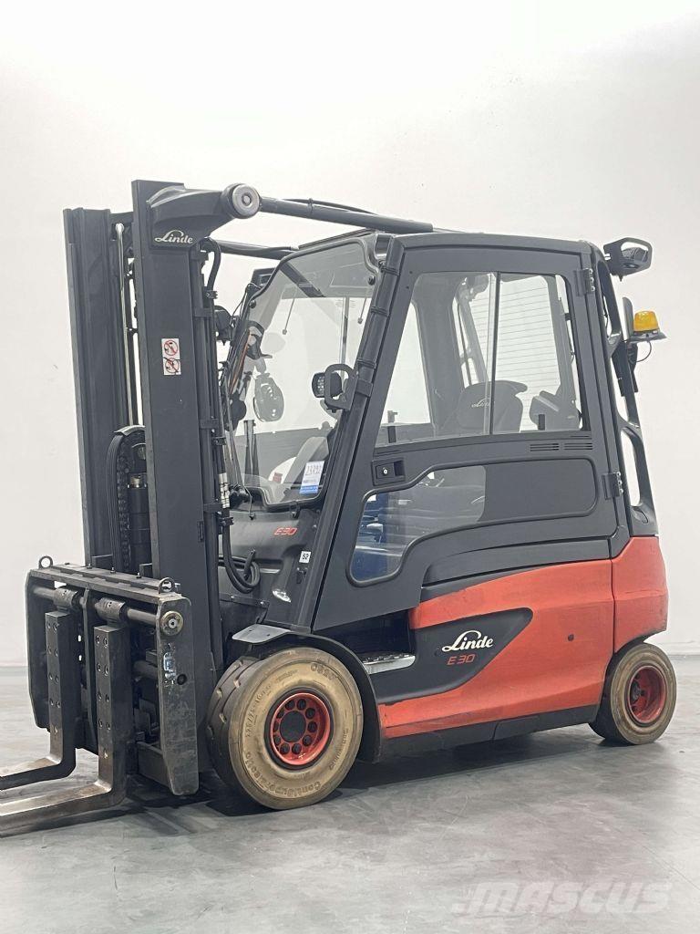 Linde E30L-01-387 Electric Forklifts