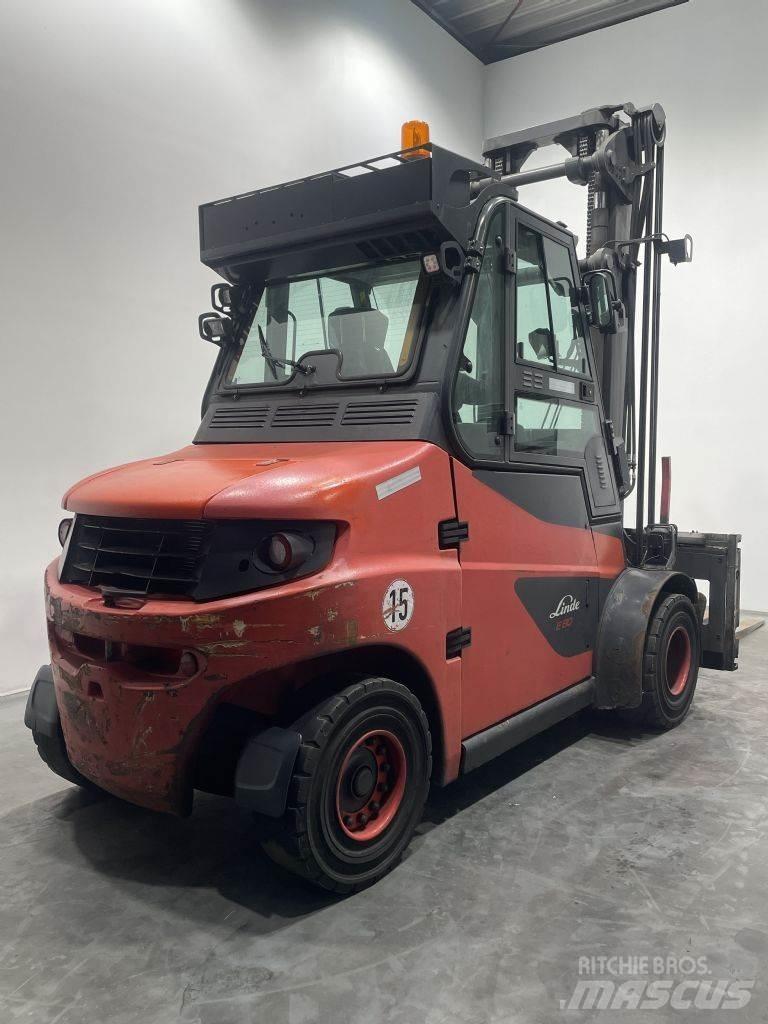 Linde E80-01/900-1279 Electric Forklifts