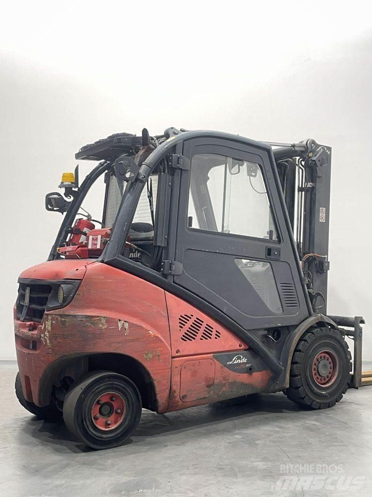 Linde H25D-02/600-393 Diesel Forklifts