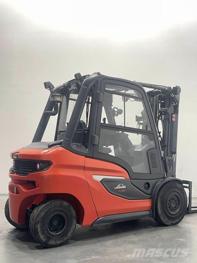 Linde H30D-01-1202 Diesel Forklifts