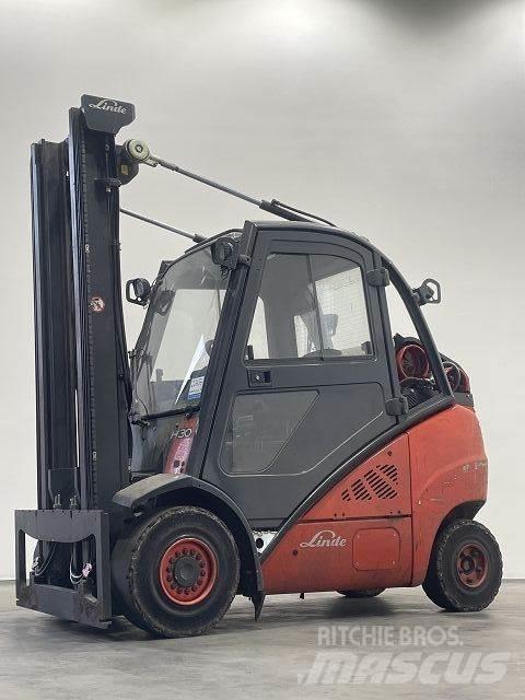 Linde H30T-01 393 LPG trucks