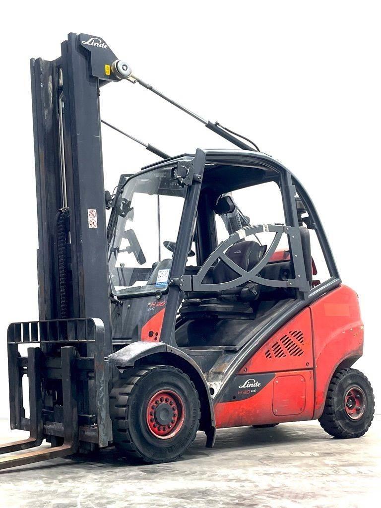 Linde H30T-393-EVO LPG trucks