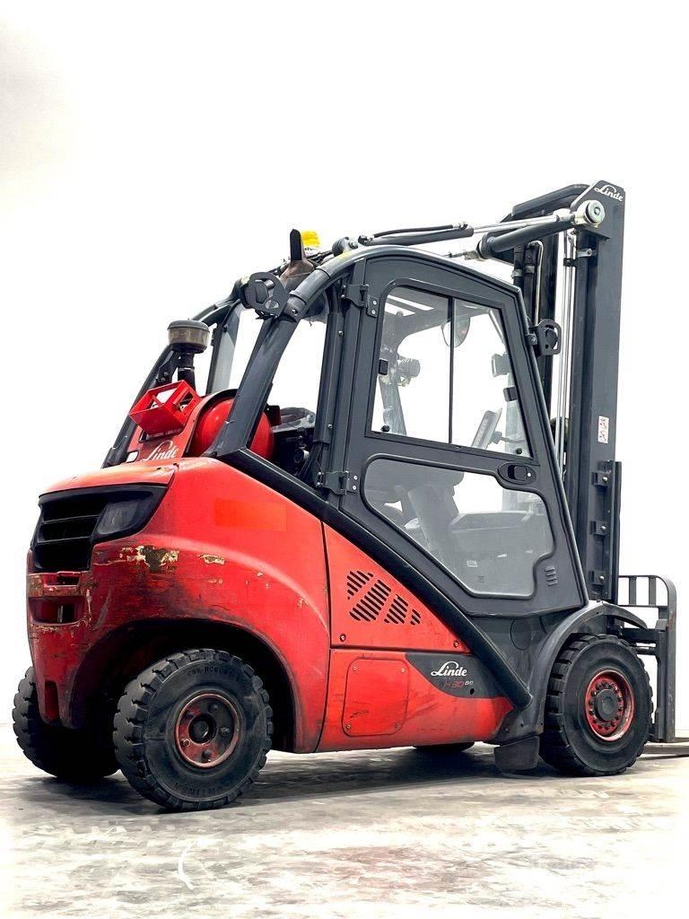 Linde H30T-393-EVO LPG trucks