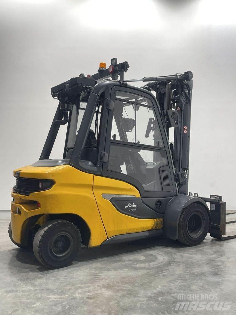 Linde H35D-01-1202 Diesel Forklifts
