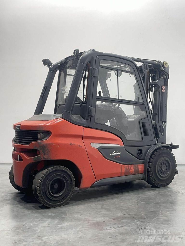 Linde H35D-01-1202 Diesel Forklifts