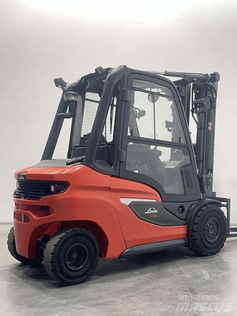 Linde H35D-01-1202 Diesel Forklifts