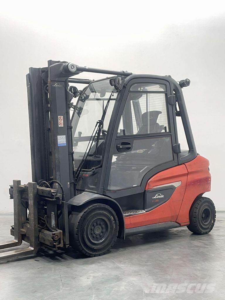 Linde H35D-01-1202 Diesel Forklifts